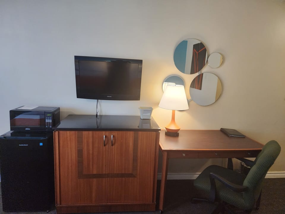 LCD TV