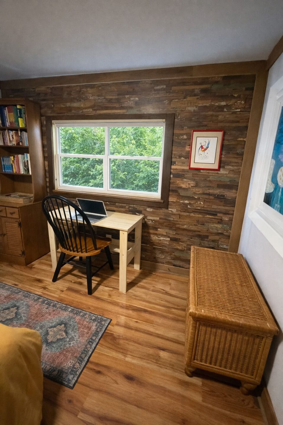 Desk in bedroom 2