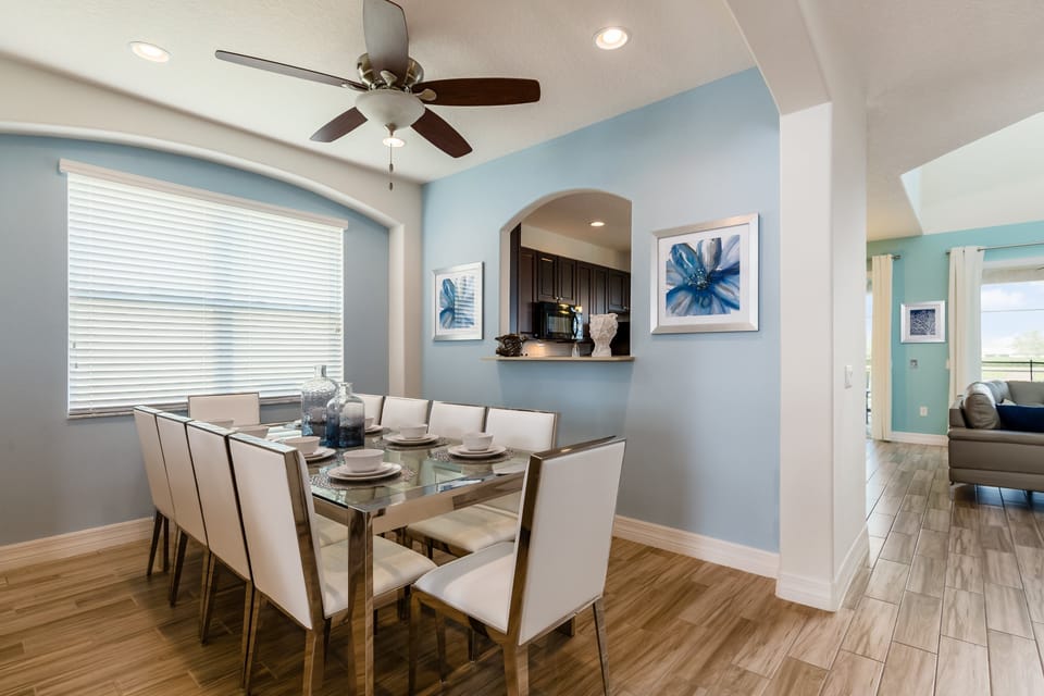 08_Dining_Table_with_10__Seats_0921.jpg