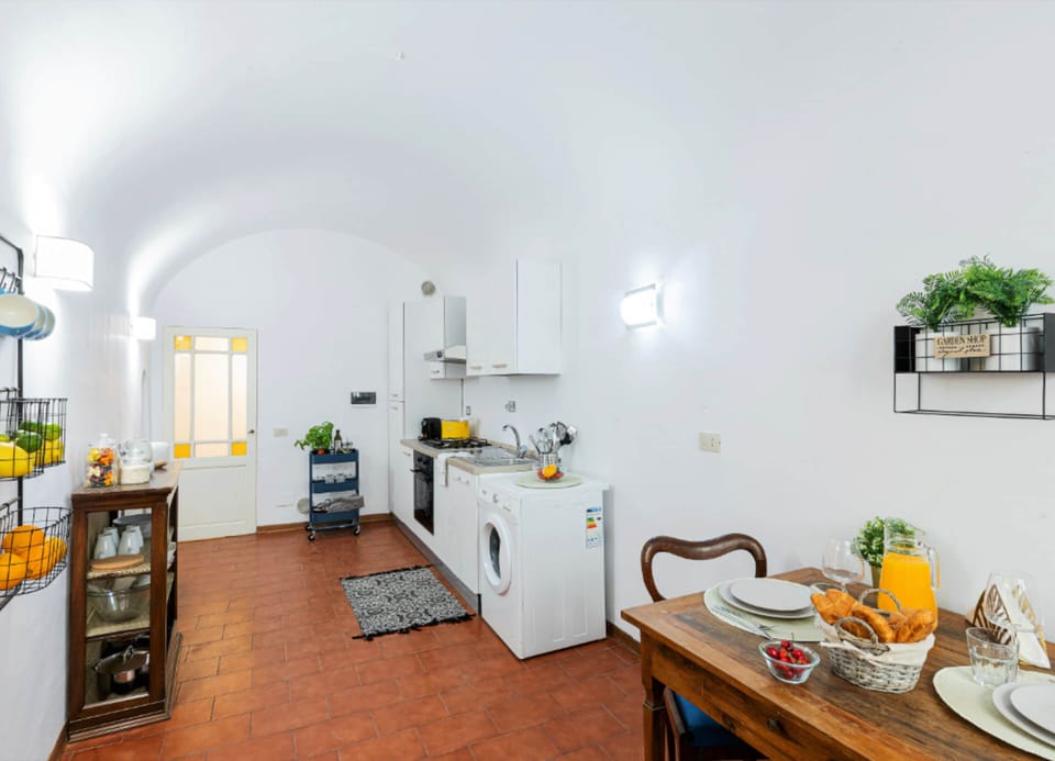 Apartment, 2 Bedrooms | Private kitchen | Full-size fridge, microwave, oven, stovetop