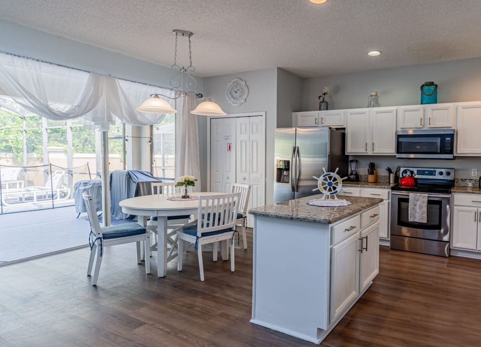 Luxury Villa, Multiple Bedrooms, Private Pool | Private kitchen | Full-size fridge, microwave, oven, stovetop