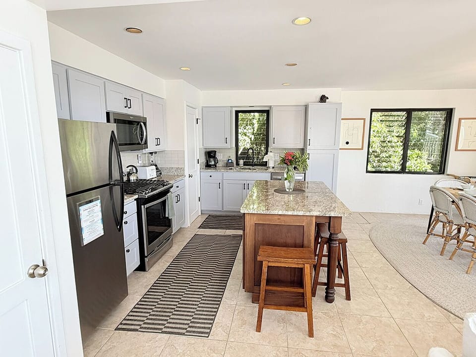 Looking in to the kitchen at Orchid Villa