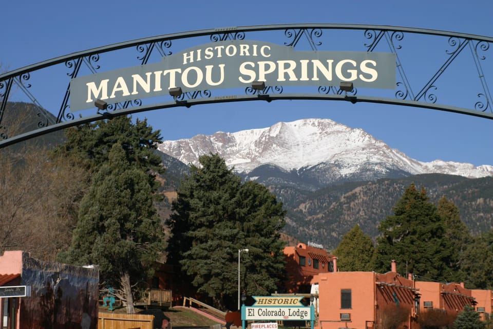 The delightful mountain town of Manitou Springs is just a half mile away.