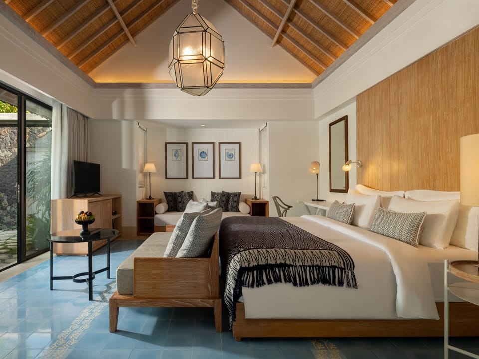 Manggarai One Bedroom Private Pool Villa | Premium bedding, minibar, in-room safe, desk