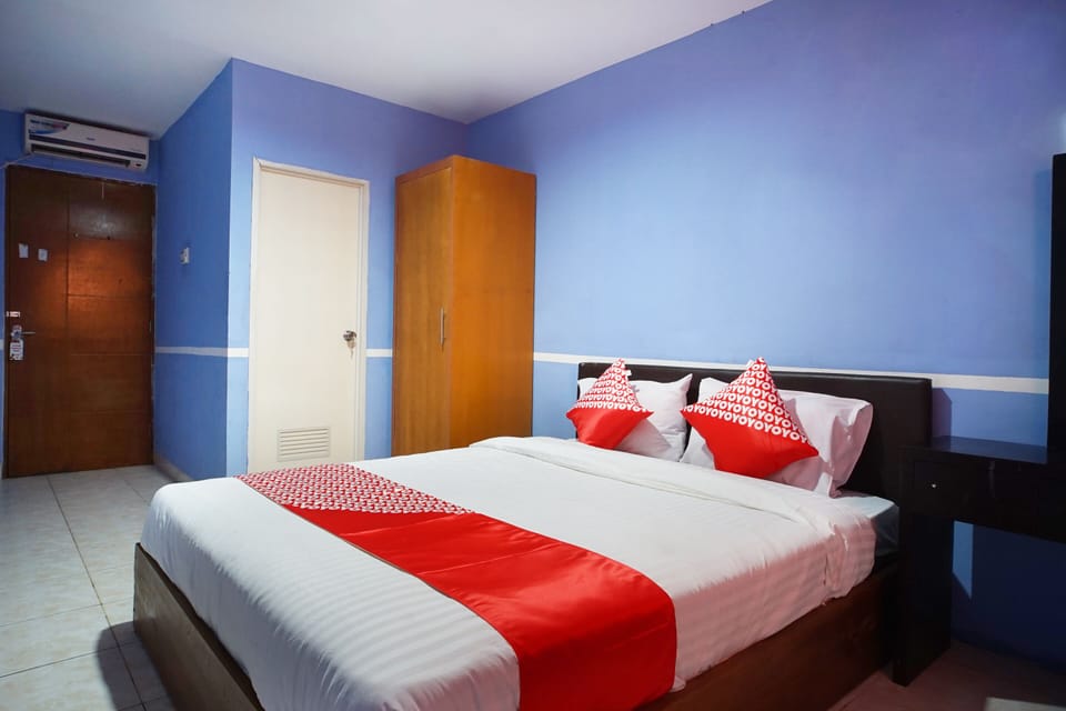 Standard Double Room | Desk, WiFi (free), bed sheets