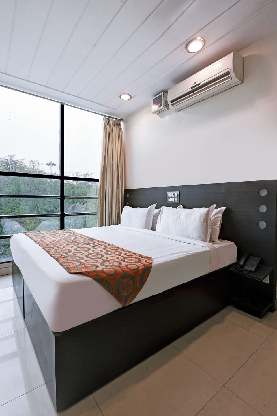 Exclusive Room | Premium bedding, minibar, in-room safe, individually decorated