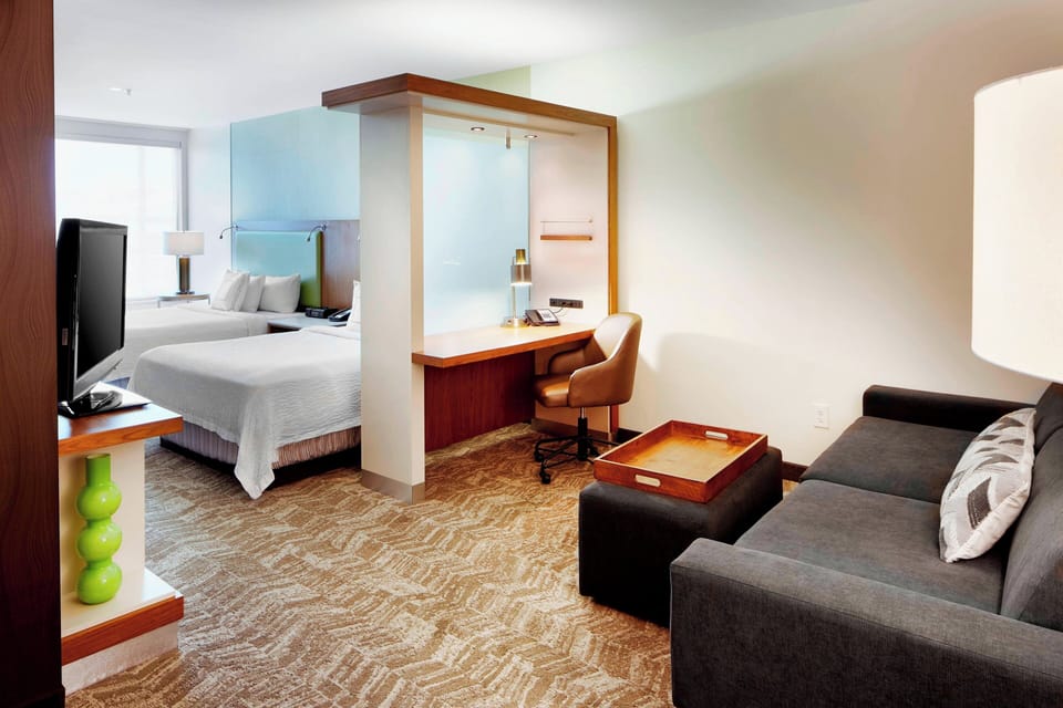 Pillowtop beds, in-room safe, desk, laptop workspace