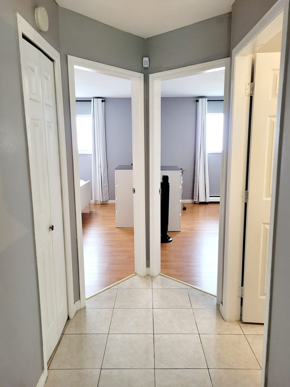 Hallway to bedrooms