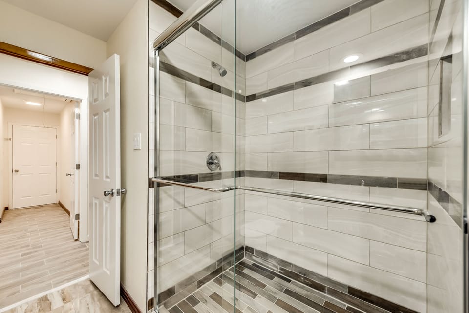 Guest bath room shower with glass door!