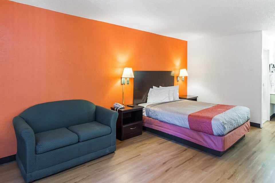 Blackout drapes, cribs/infant beds, rollaway beds, free WiFi