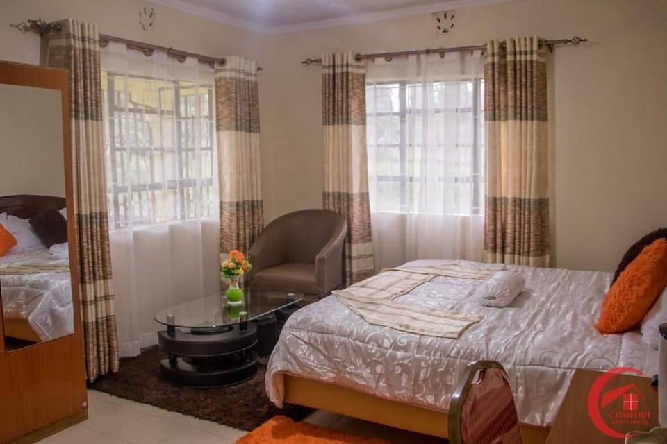 In-room safe, desk, iron/ironing board, free WiFi