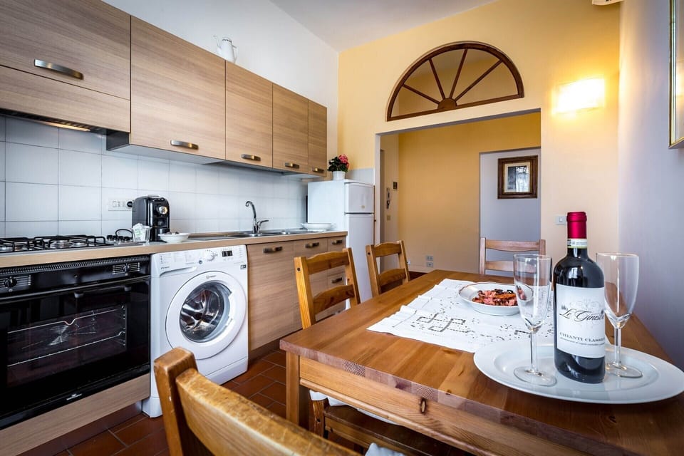Classic Apartment, 1 Bedroom | Private kitchen | Full-size fridge, oven, stovetop, espresso maker