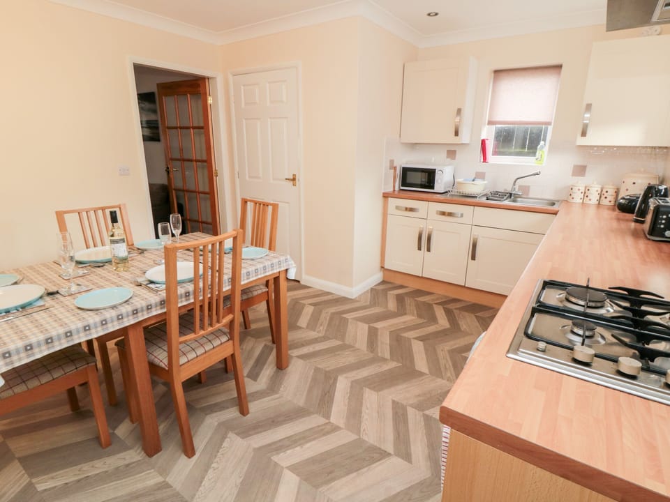 Cottage | Interior