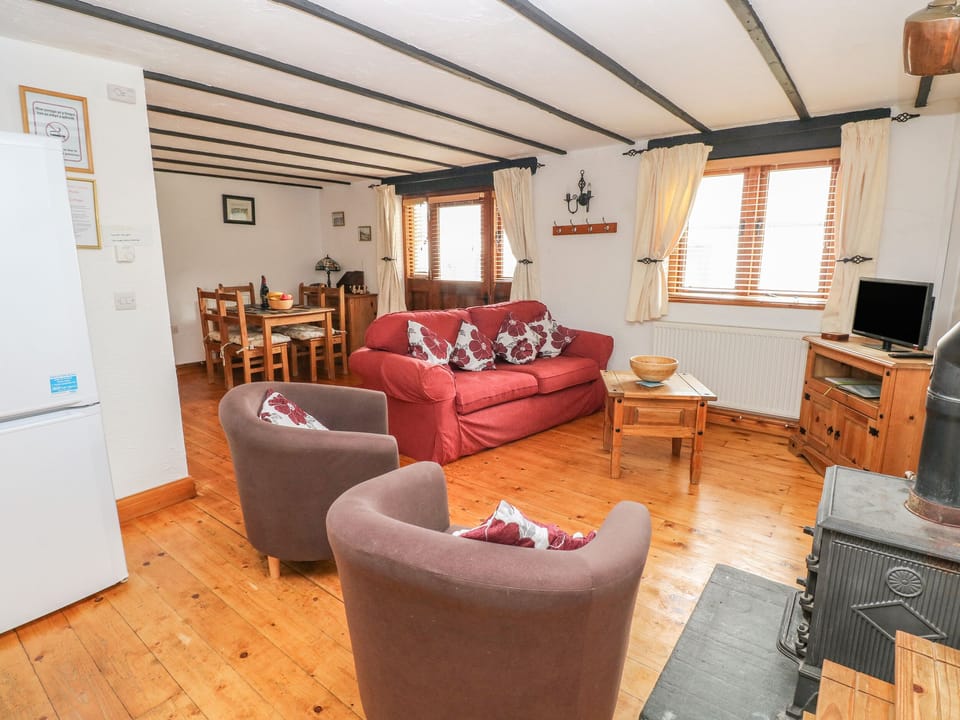 Cottage | Living room | TV