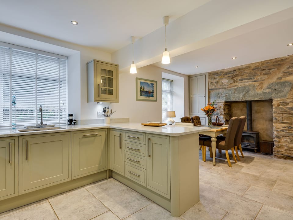 Cottage | Interior