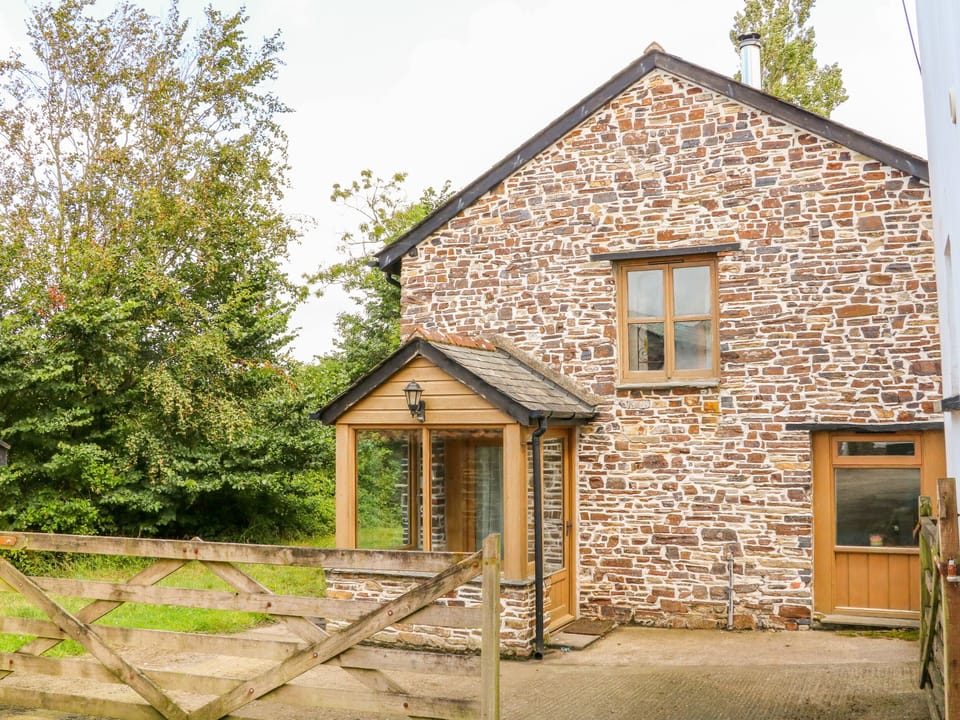 Cottage | Front of property