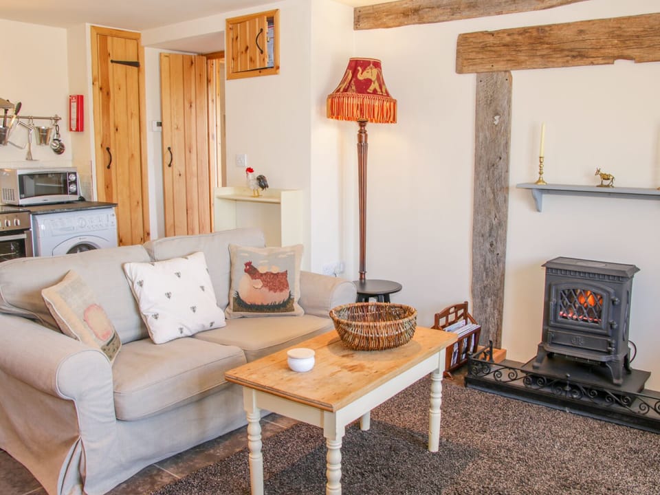 Cottage | Living room | TV