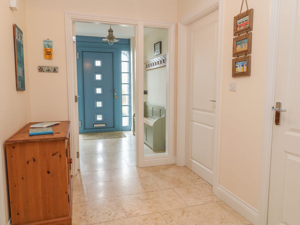 Cottage | 5 bedrooms, individually decorated, individually furnished, free WiFi
