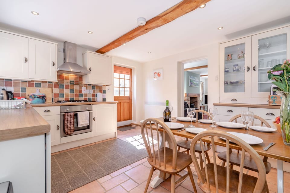 Cottage | Interior