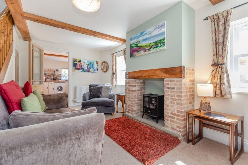 Cottage | Interior