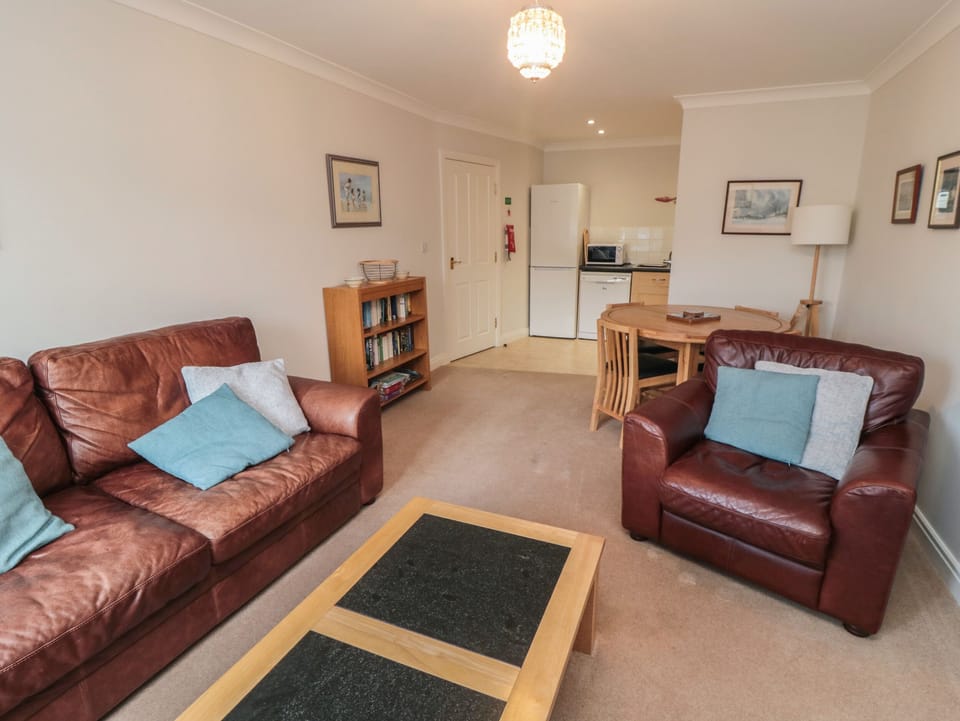 Cottage | Living area