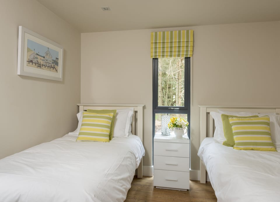 Cottage | 3 bedrooms, individually decorated, individually furnished, free WiFi