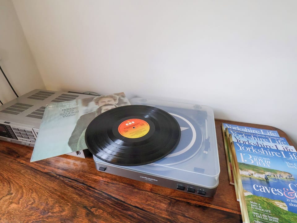 Cottage | Interior