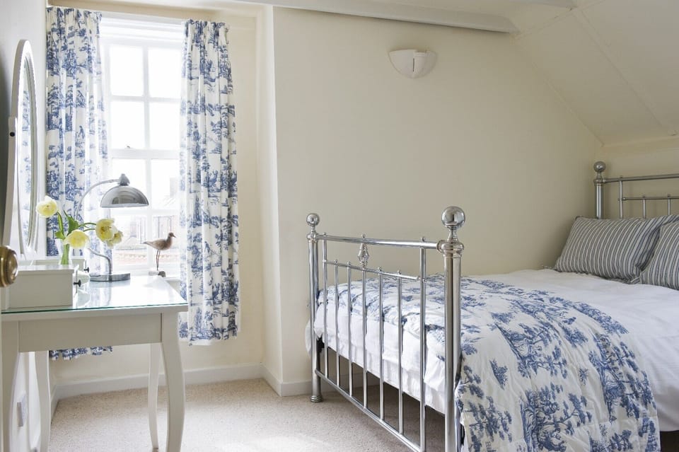 Cottage | Interior
