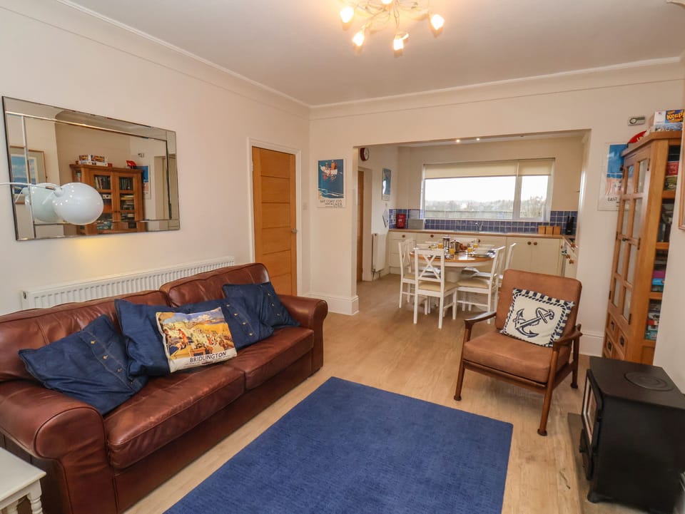 Cottage | Living area