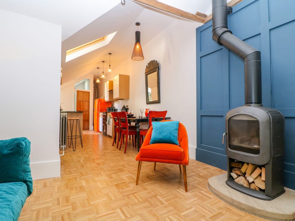 Cottage | Interior