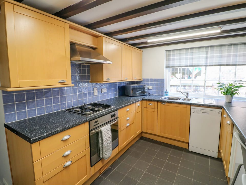 Cottage | Interior