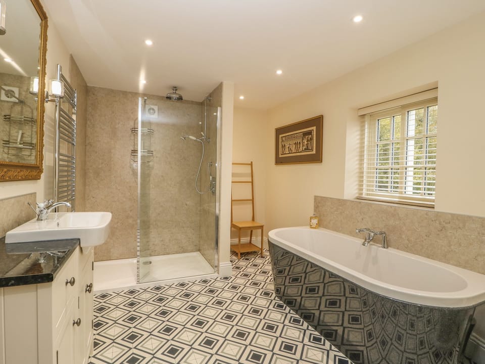 Copmanthorpe Hall Cottage in Selby