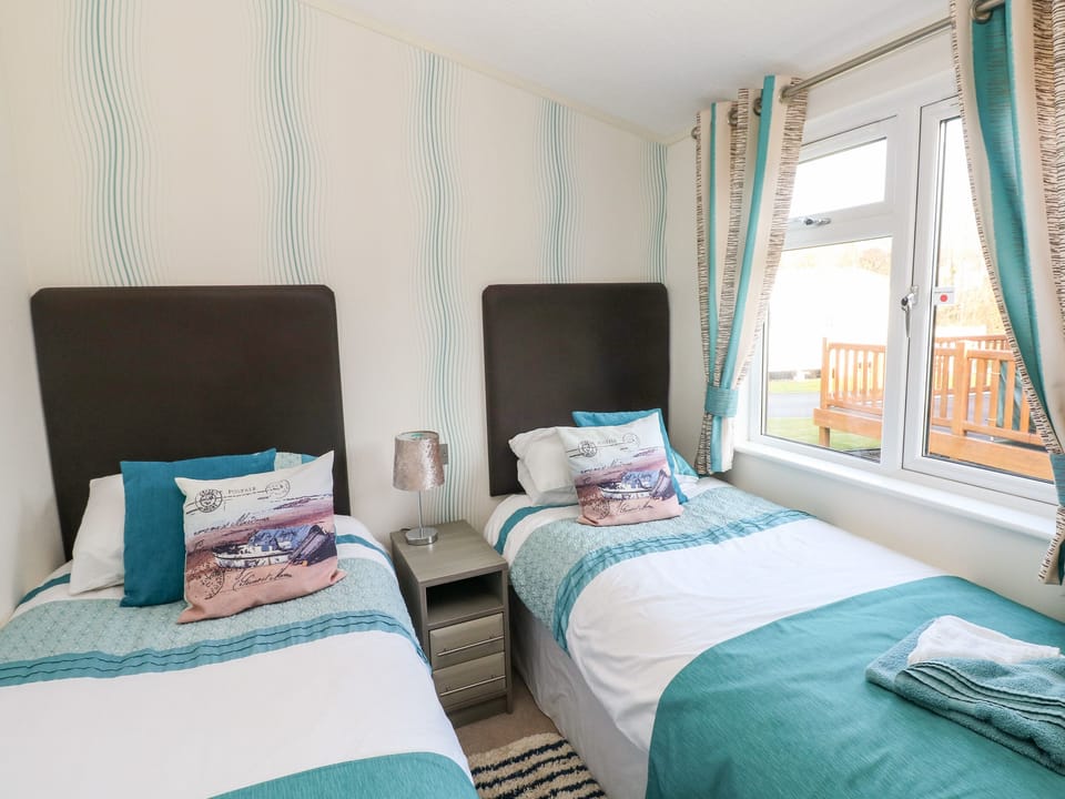 The Heritage Park - Serendipity Cottage in Amroth