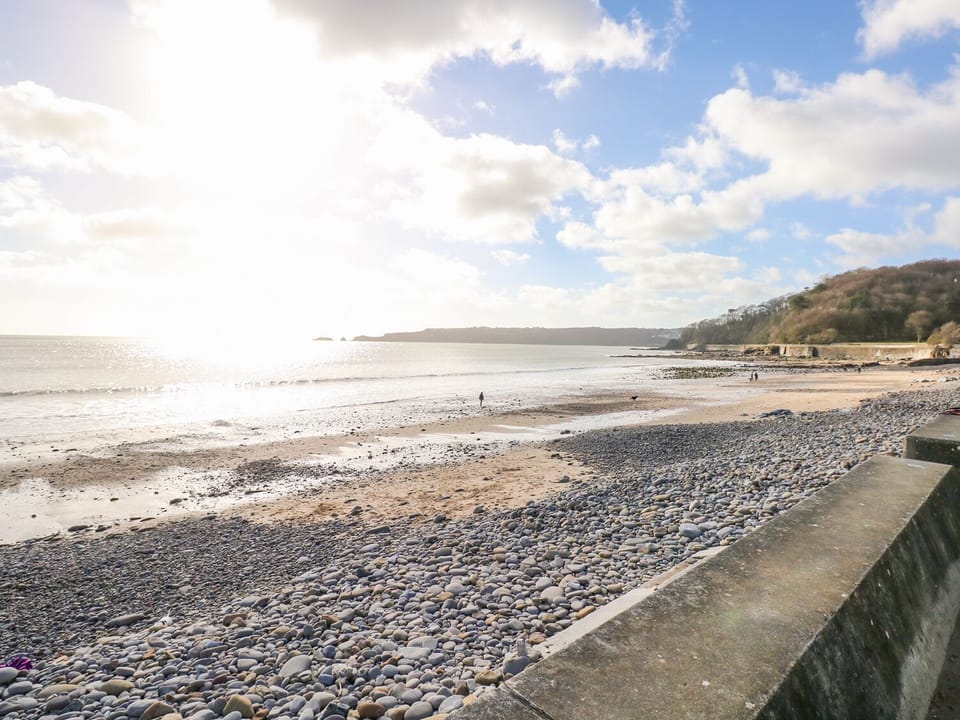 The Heritage Park - Serendipity Cottage in Amroth