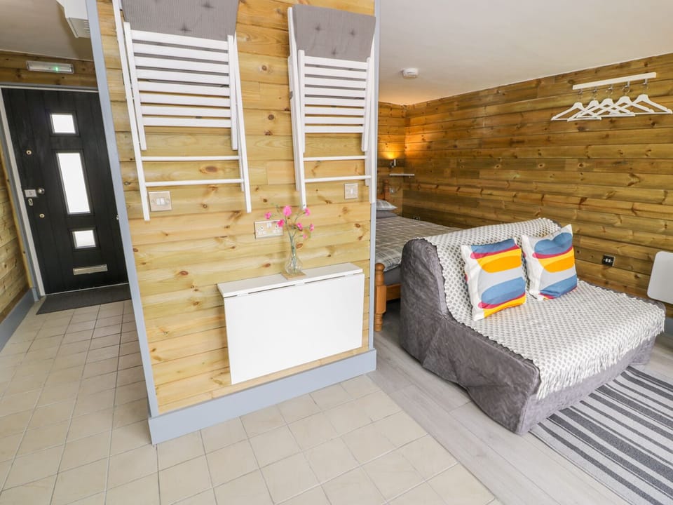 Cottage | 1 bedroom, individually decorated, individually furnished, free WiFi