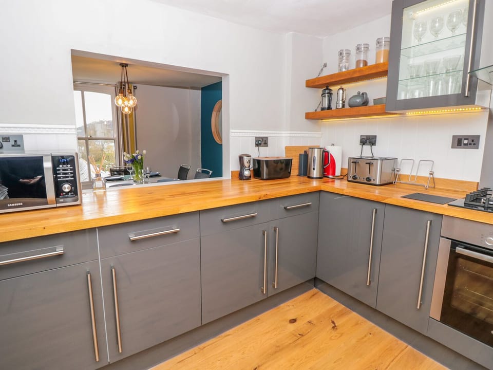 Cottage | Interior