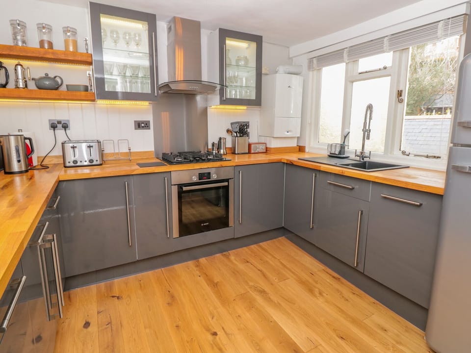 Cottage | Interior