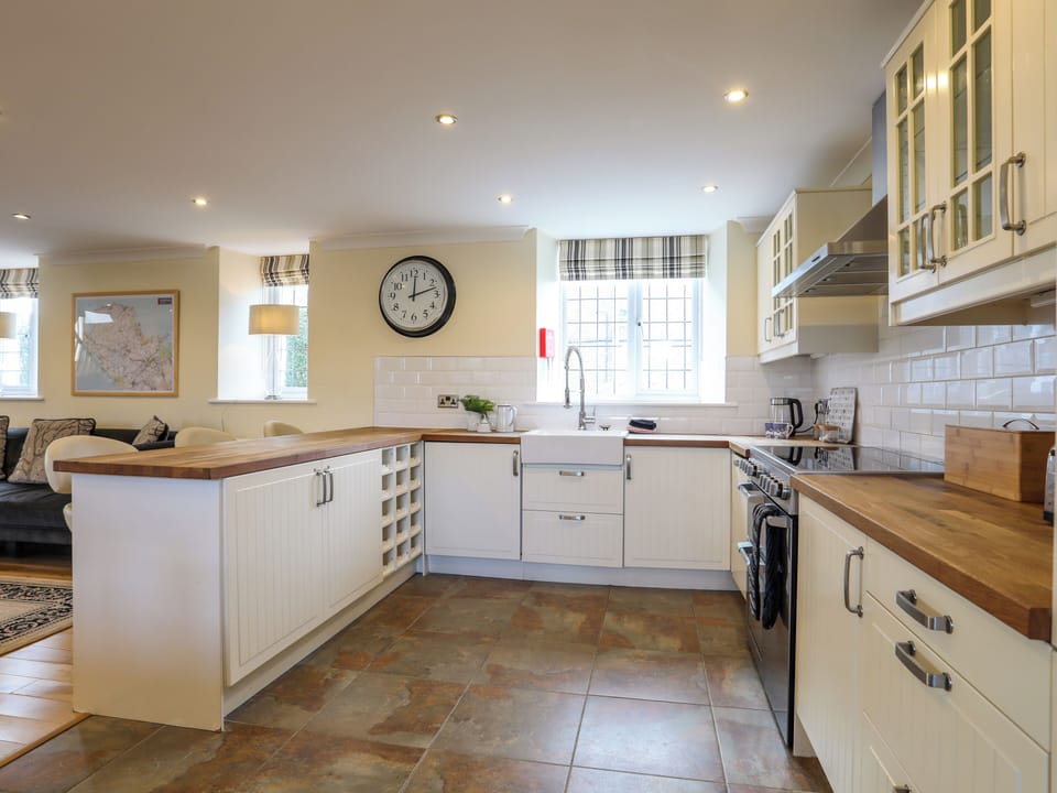 Cottage | Interior