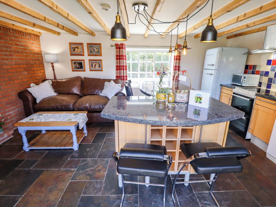 Cottage | Interior