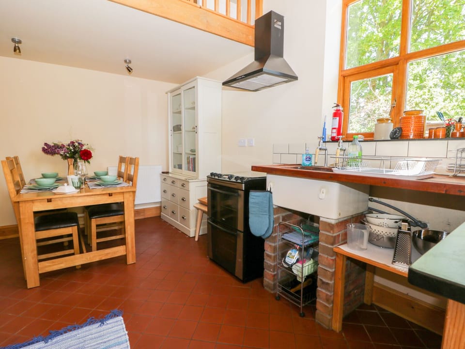 Cottage | Interior