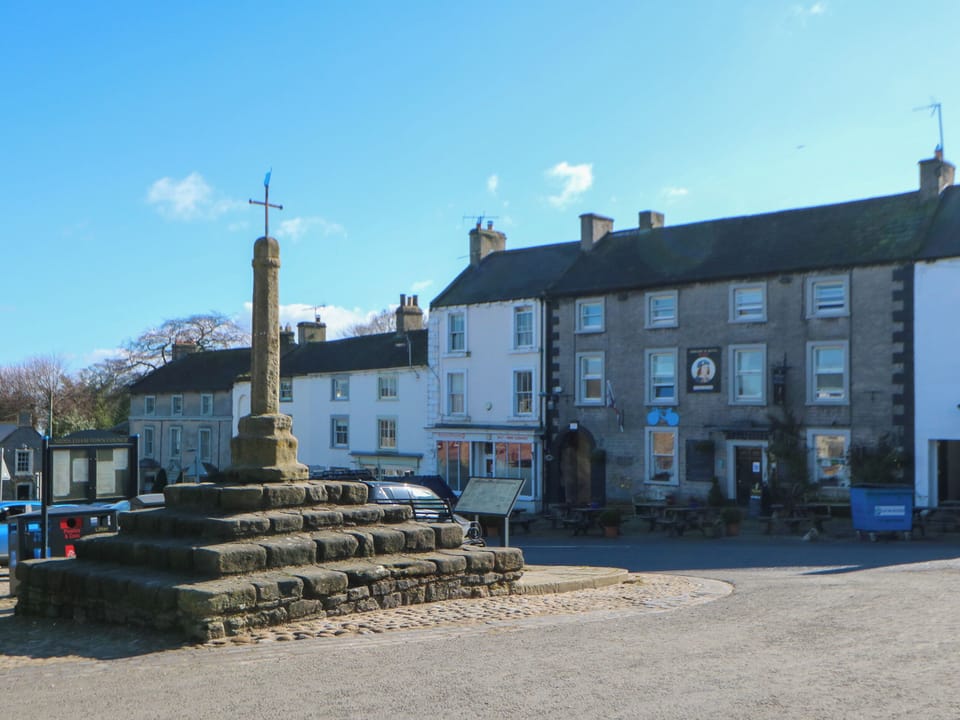 Cottage | Interior