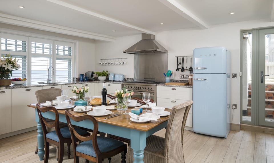 Cottage | Interior