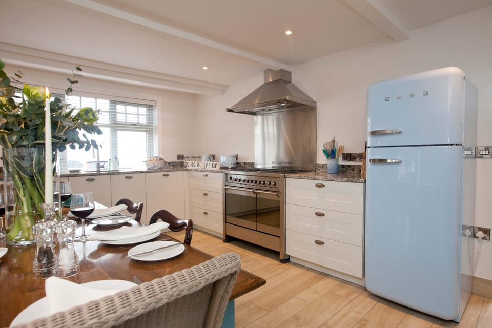 Cottage | Interior