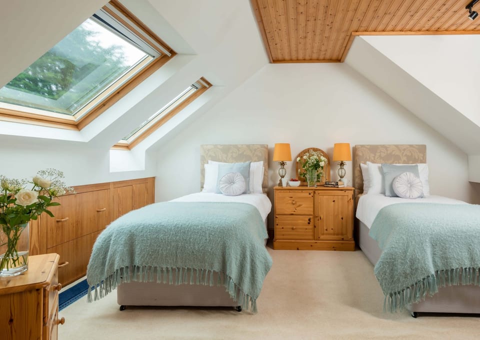 Seawinds Cottage in England