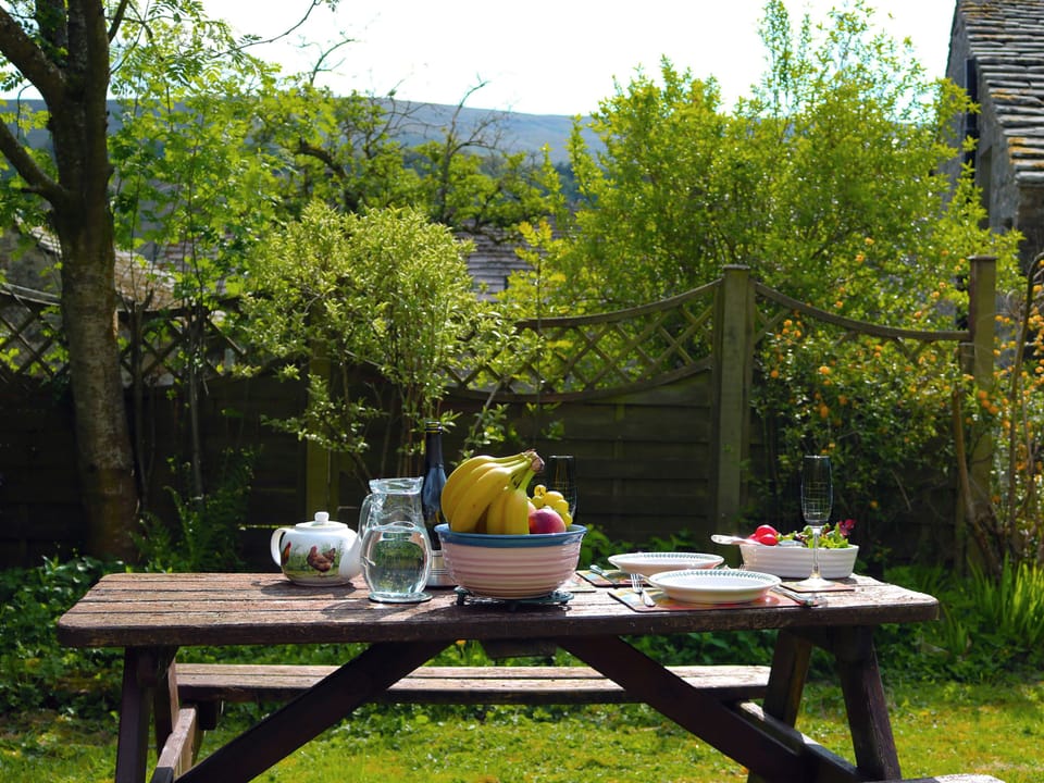Dale View Cottage in Craven District