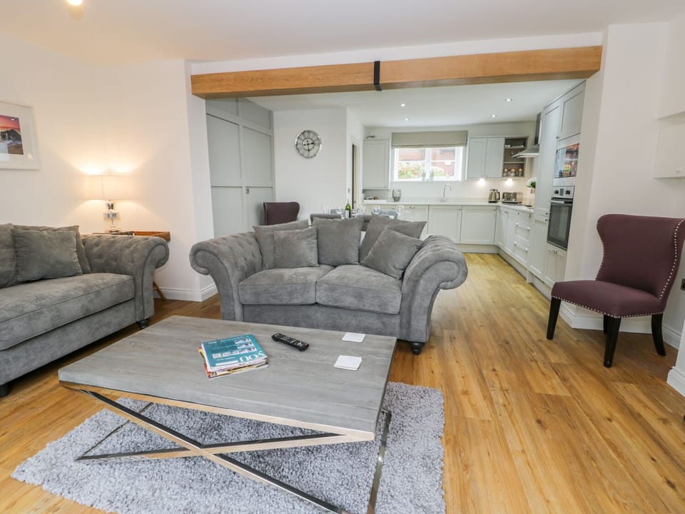 Cottage | Interior