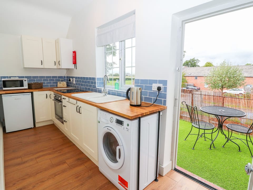 Cottage | Interior