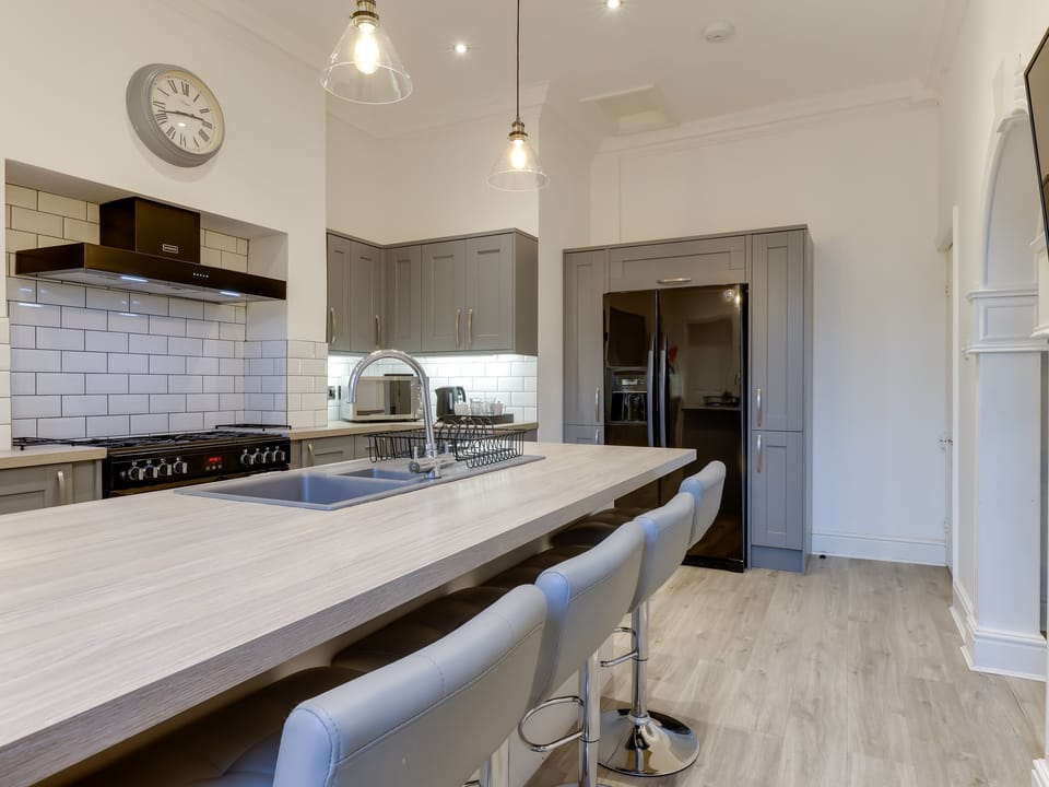 Cottage | Interior