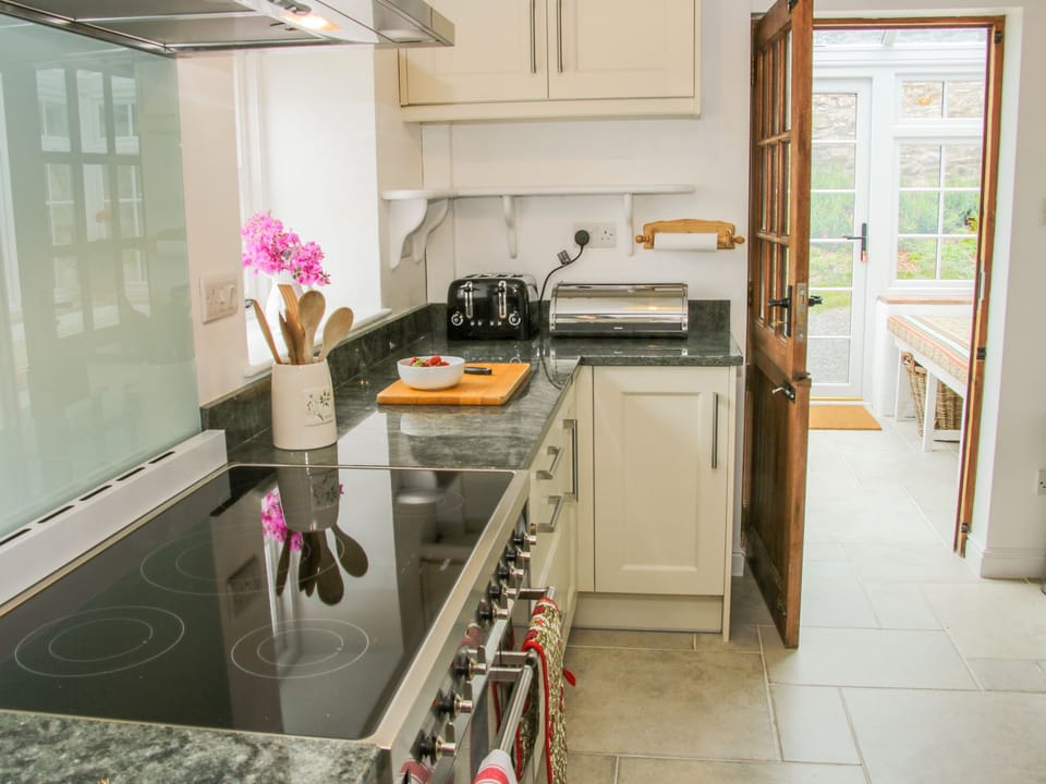 Cottage | Interior