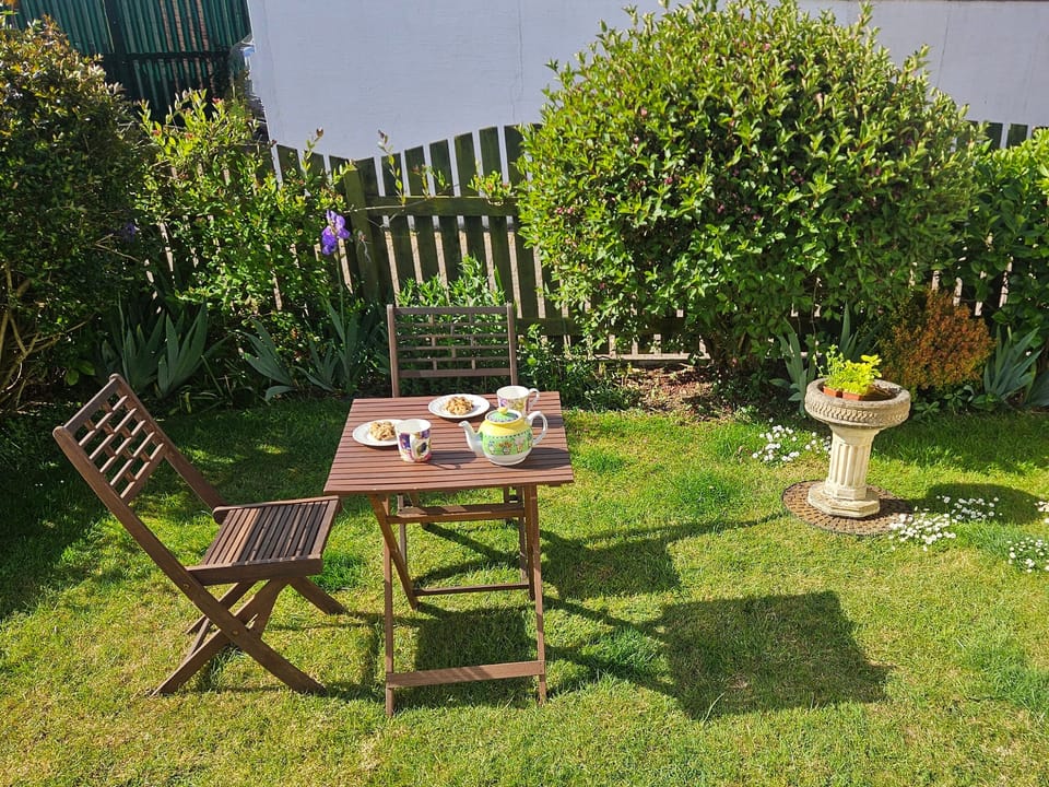 Cottage | Outdoor dining